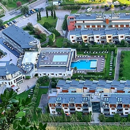 Garda Lake Aloha Apartments Torbole Sul Garda Luaran gambar