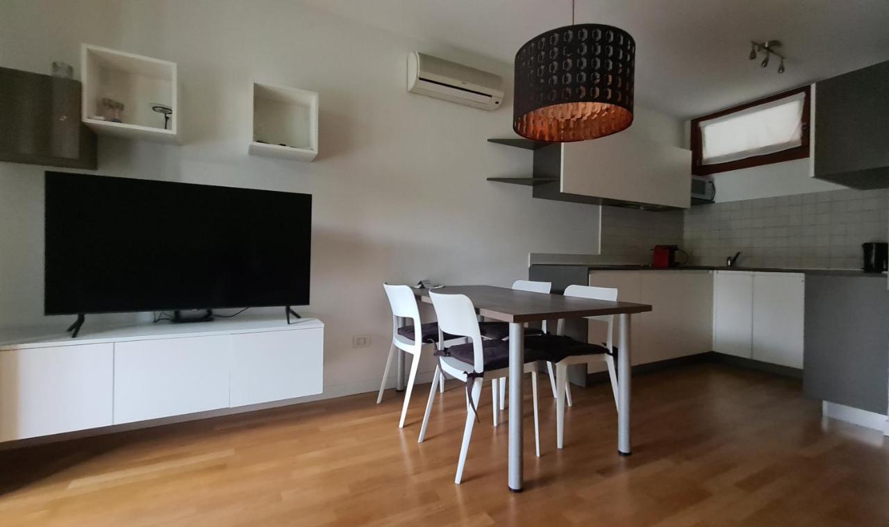 Garda Lake Aloha Apartments Torbole Sul Garda Luaran gambar